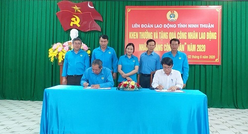 Đong-chi-Tran-Van-Đong-Ky-ket-thoa-thuan-hop-tac-1-(1).jpg